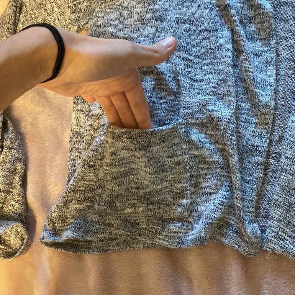 Vest - Picture 4 of 8